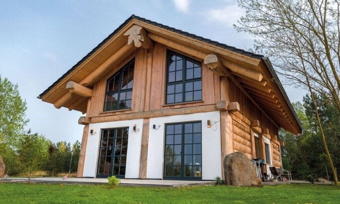 Grobern Ski Chalet | 5-star luxury log cabin at the Gröbern lakeside resort