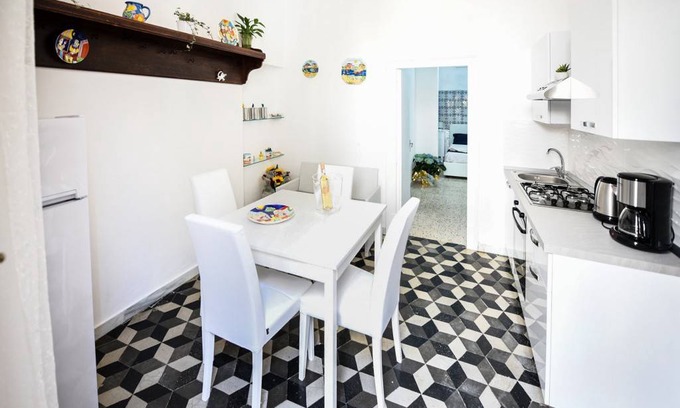 Castellammare del Golfo Apartment | 50 m² Apartment ∙ 1 bedroom ∙ 4 guests