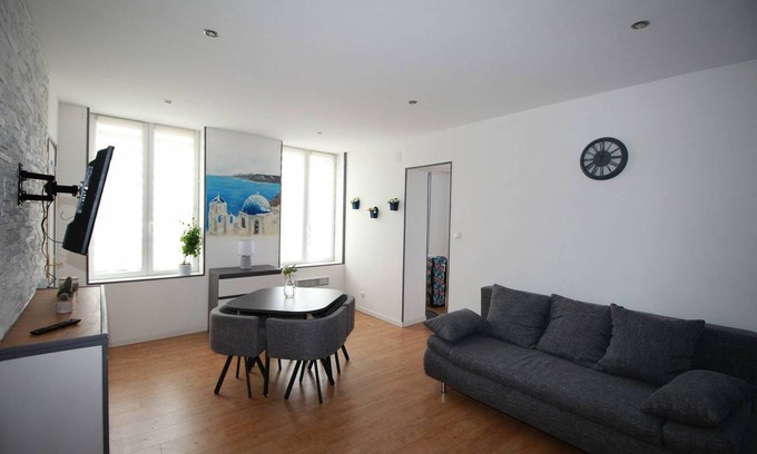 La Fere Apartment | 50 m² Apartment ∙ 3 bedrooms ∙ 5 guests