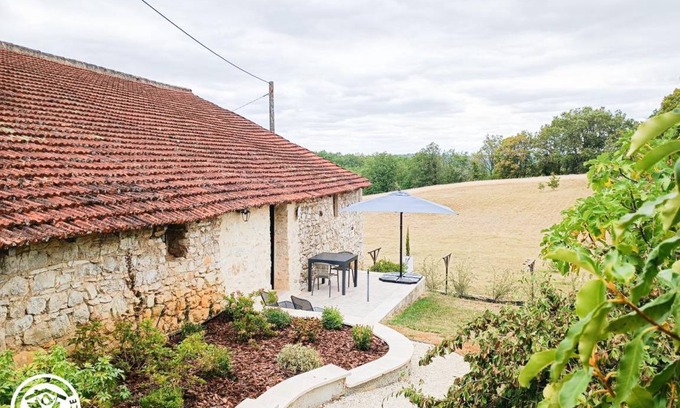 Esclauzels House | 50 m² Gîte ∙ 1 bedroom ∙ 2 guests