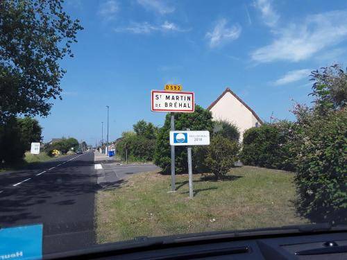 Saint-Martin de Brehal Villa | 50 m² Villa ∙ 1 bedroom ∙ 4 guests