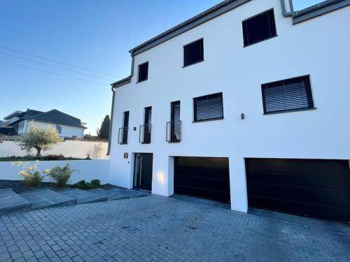 Berdorf Villa | 500 m² Villa ∙ 4 bedrooms ∙ 8 guests