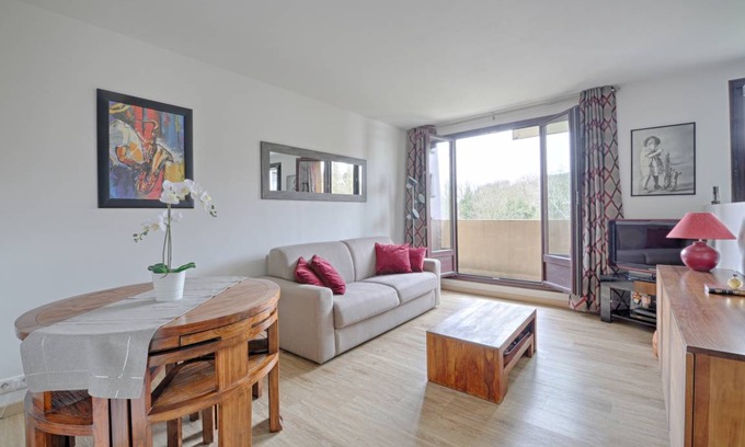 Mons - Plaine basse Apartment | 53 m² Apartment ∙ 1 bedroom ∙ 2 guests