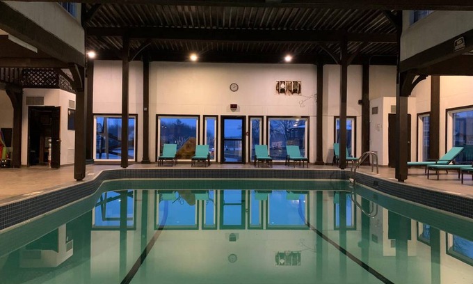 Lagoon City Hotel | 53 m² Hotel ∙ 4 guests