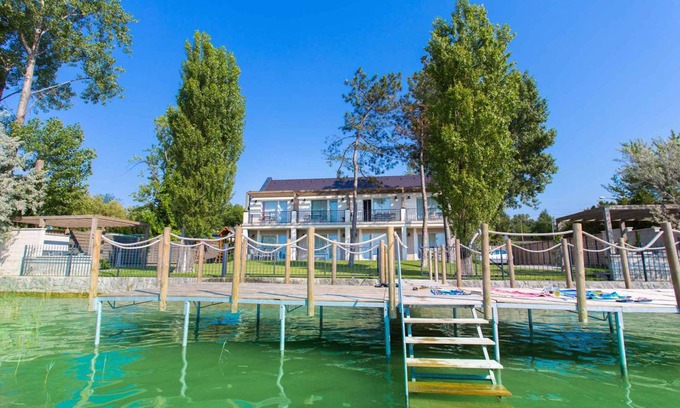 Siofok-Sosto Apartment | 54 m² Apartment ∙ 2 bedrooms ∙ 6 guests