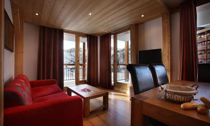Arc-2000 Apartment | 55 m² Apartment ∙ 2 bedrooms ∙ 6 guests