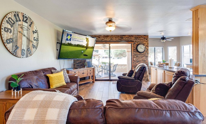 Fountain of the Sun House | 55+ Relax at Fountain of the Sun, Golf Views