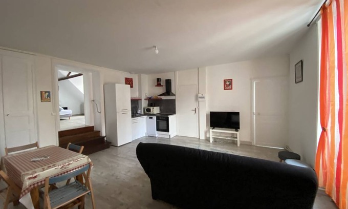 La Roche-Posay Apartment | 57 m² Apartment ∙ 1 bedroom ∙ 5 guests