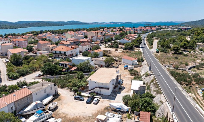 Pirovac Apartment | 58 m² Apartment ∙ 2 bedrooms ∙ 4 guests