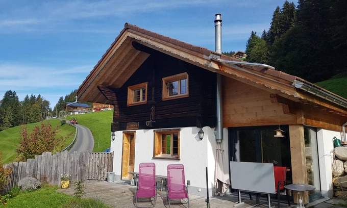 Adelboden Apartment | 59 m² Apartment ∙ 2 bedrooms ∙ 4 guests
