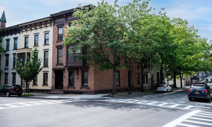 Troy House | 5th and Grand - Lovingly Restored Brownstone Troy NY Unit 1
