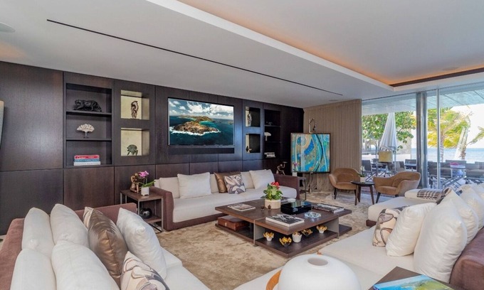 Anse des Flamands Villa | 6 BDRM Architectural Gem w Massage and Cinema