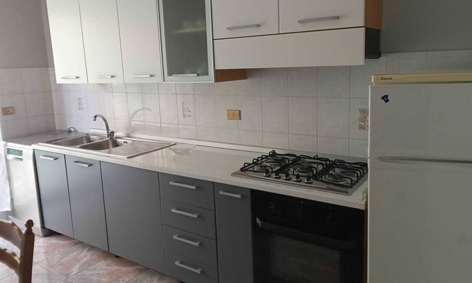 Lamezia Terme Apartment | 6 bed apartment 10 minutes from the sea by car