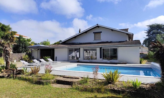 Ondres Villa | 6 bedroom villa with swimming pool - Ondres Plage - At the foot of the cycle tracks
