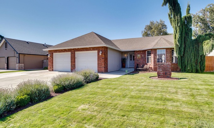 Yakima House | 6 Mi to Dtwn Yakima: Central Washington Home