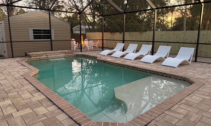 Englewood House | 6 minute walk to Manasota Beach! POOL! Charming 2-bedroom townhome with WiFi, AC