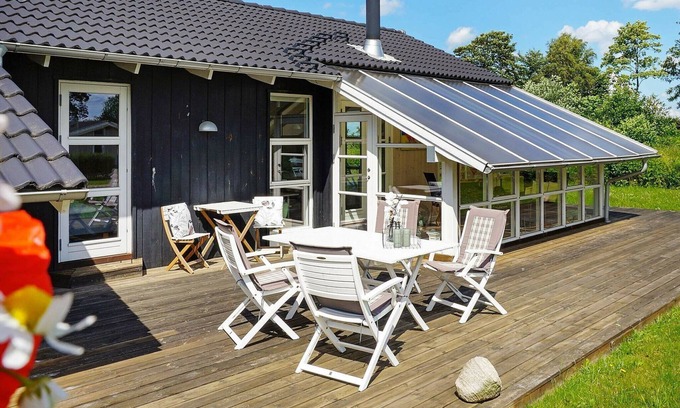Grønninghoved Strand House | 6 person holiday home in Sjølund-By Traum