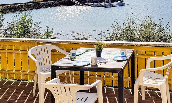 Naeroy House | 6 person holiday home in Naustbukta-By Traum
