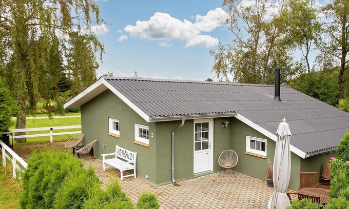 Hvalpsund House | 6 person holiday home in Farsø-By Traum