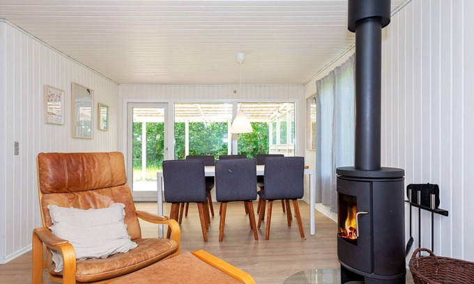 Hou House | 6 person holiday home in Hals-By Traum