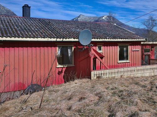 Halsa Municipality House | 6 person holiday home in Halsanaustan