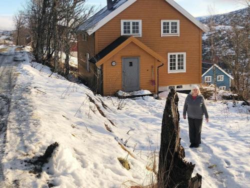 Namsskogan House | 6 person holiday home in Skorovatn