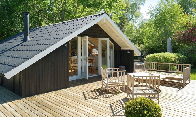 Hoensinge House | 6 person holiday home in Vig