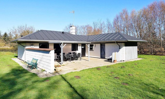 Amtoft House | 6 person holiday home in Vesløs-By Traum