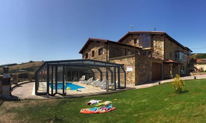 Campoo de Yuso Apartment | 60 m² Apartment ∙ 2 bedrooms ∙ 6 guests