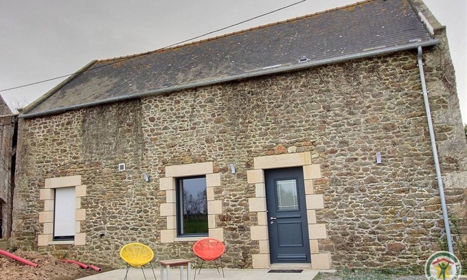 Beaussais-sur-Mer House | 60 m² Gîte ∙ 1 bedroom ∙ 2 guests
