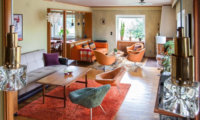 Stureby House | 60ies house in Stockholm close to nature, International Fairs, S-malm and City