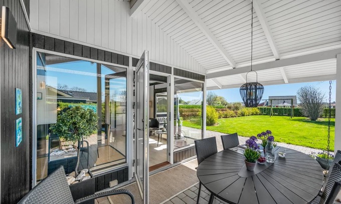 Skaven Strand House | 61 m² House ∙ 3 bedrooms ∙ 6 guests