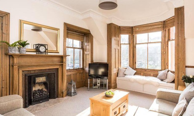 North Berwick Apartment | 62 m² Apartment ∙ 2 bedrooms ∙ 4 guests