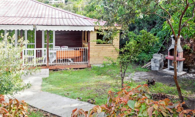 Bouillante House | 62 m² House ∙ 2 bedrooms ∙ 5 guests