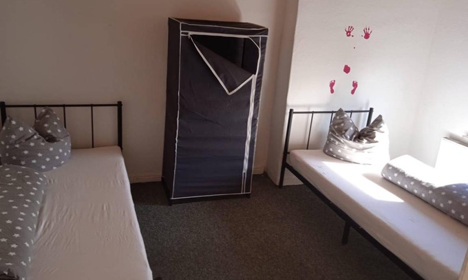 Brunsbuttel Apartment | 64 m² Accommodation ∙ 3 bedrooms ∙ 6 guests