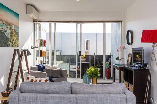 Fitzroy Apartment | 65 m² Apartment ∙ 2 bedrooms ∙ 4 guests