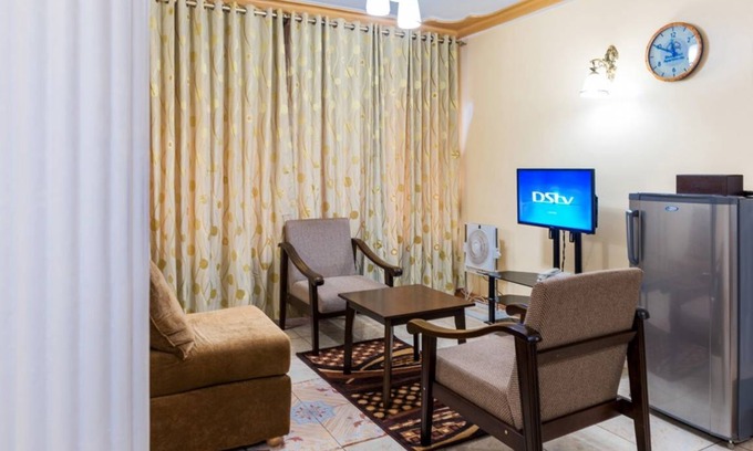 Kampala Apartment | 65 m² Apartment ∙ 3 bedrooms ∙ 6 guests