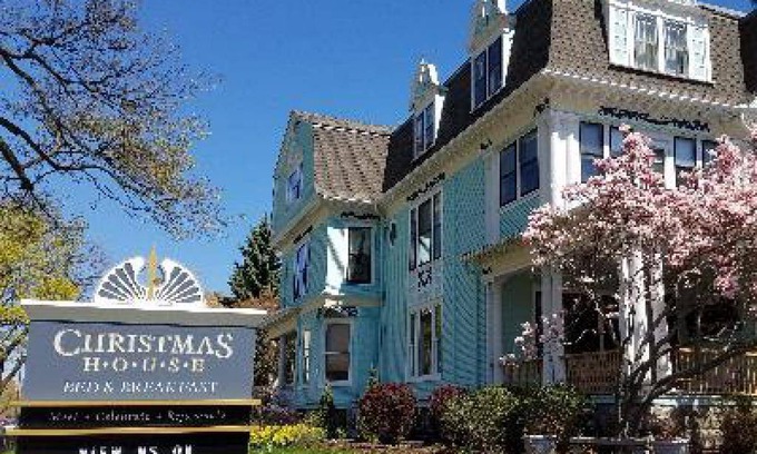 Racine Bed & Breakfast | 65 m² Bed and breakfast ∙ 50 guests