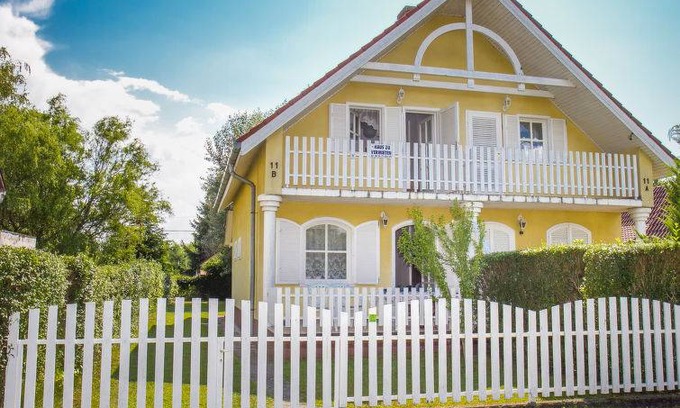 Balatonmariafurdo House | 65 m² House ∙ 2 bedrooms ∙ 5 guests