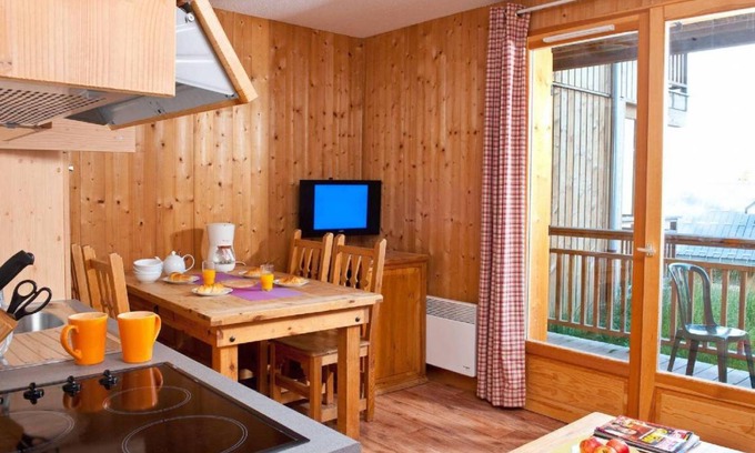 La Feclaz Apartment | 67 m² Apartment ∙ 3 bedrooms ∙ 9 guests