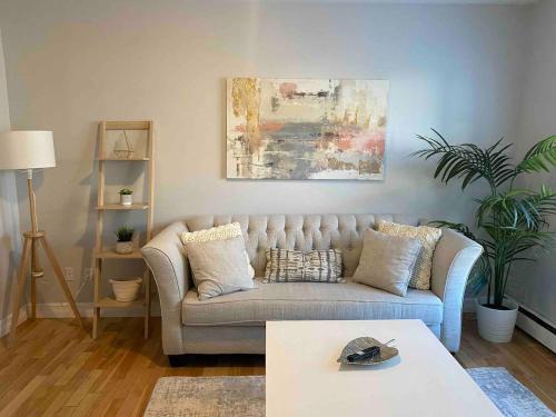 Charlottetown House | 67 - Walking distance to downtown