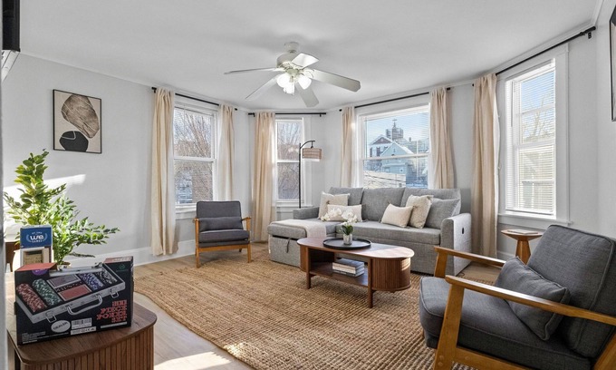 Winter Hill Apartment | 6BR4BATH Home in Somerville