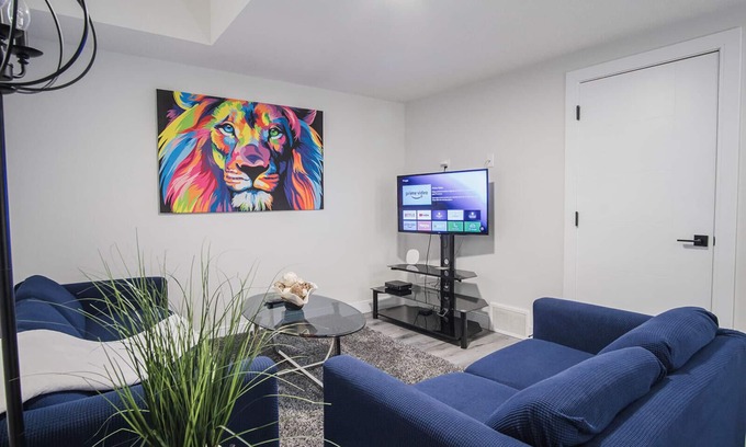 West Edmonton Apartment | 6km to WEM | Stylish & Private 2BR Suite | Child - Friendly