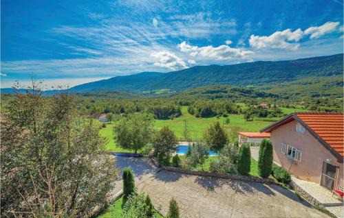 Crni Kal House | 7 Bedroom Pet Friendly Home In Crni Kal