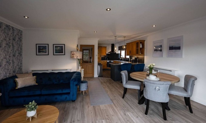 Banavie Apartment | 7 Canalside Apartment