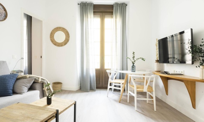 Lagunillas Apartment | 7 Condes 2 2 bedrooms