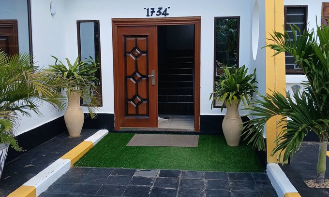 Diani Beach Apartment | 7 minutes Walk to the White Sandy Diani ⛱️ Beach