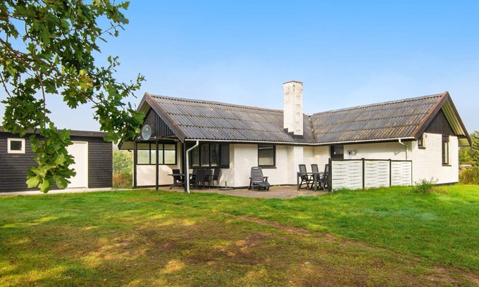 Knebel House | 7 person holiday home in Knebel-By Traum