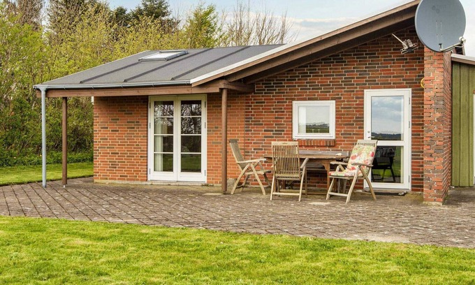 Remmer Strand House | 7 person holiday home in Struer-By Traum