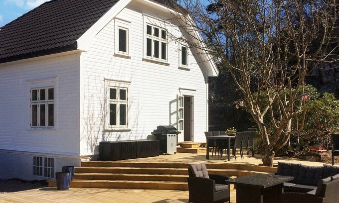 Hovag House | 7 person holiday home in Høvåg